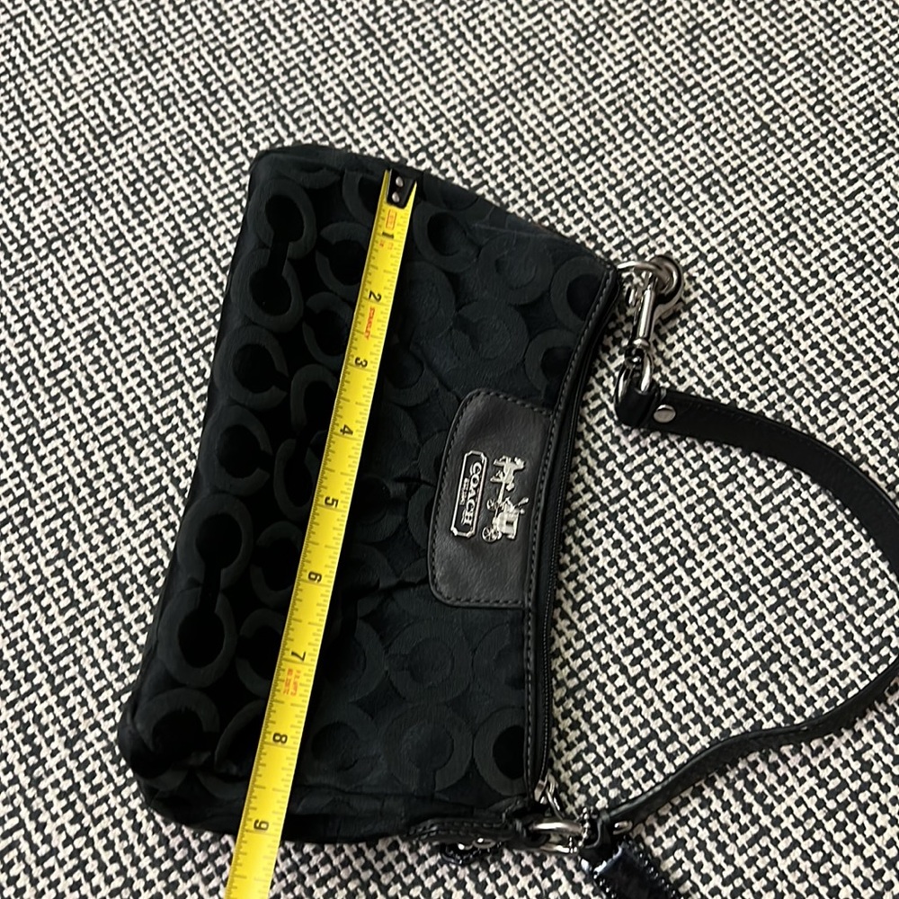 Coach women wristlet /small bag no 41991 - Picture 8 of 9